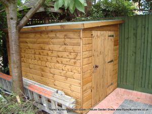 Tool Shed 8x5, single door in end, Rimlock and Handle.