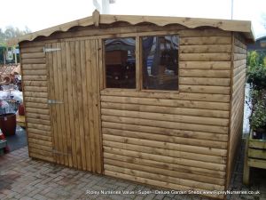 Hobby 10x8, Log-Lap Cladding and Shaped Facia's.